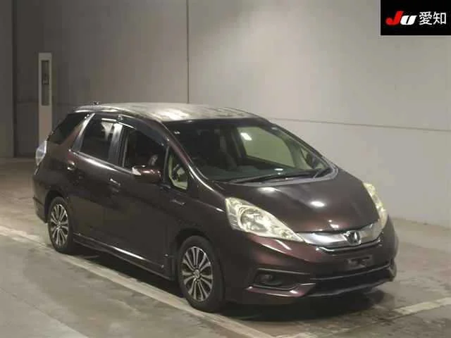 Honda Fit Shuttle GP2 2013